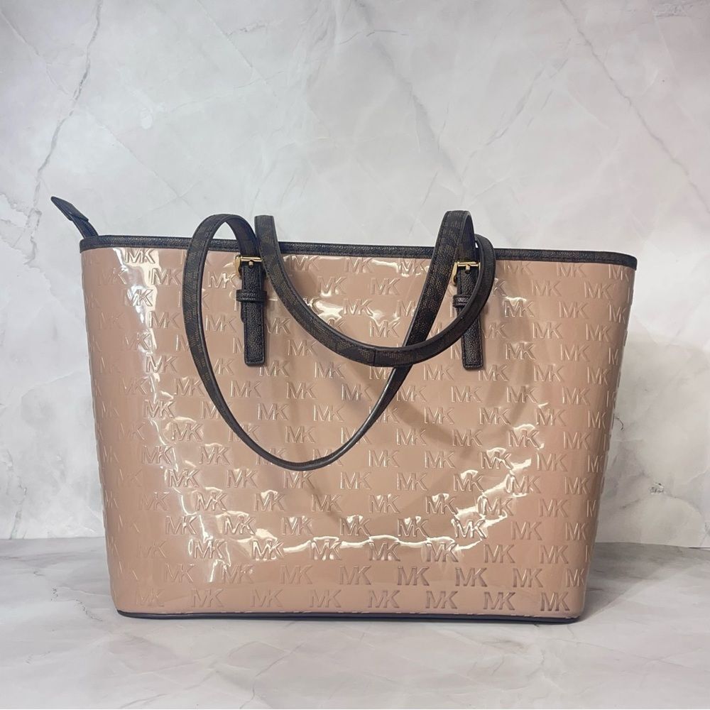 Michael Kors Embossed Patent Leather Tote & Wallet Fawn Pink/Brown - Picture 4 of 13